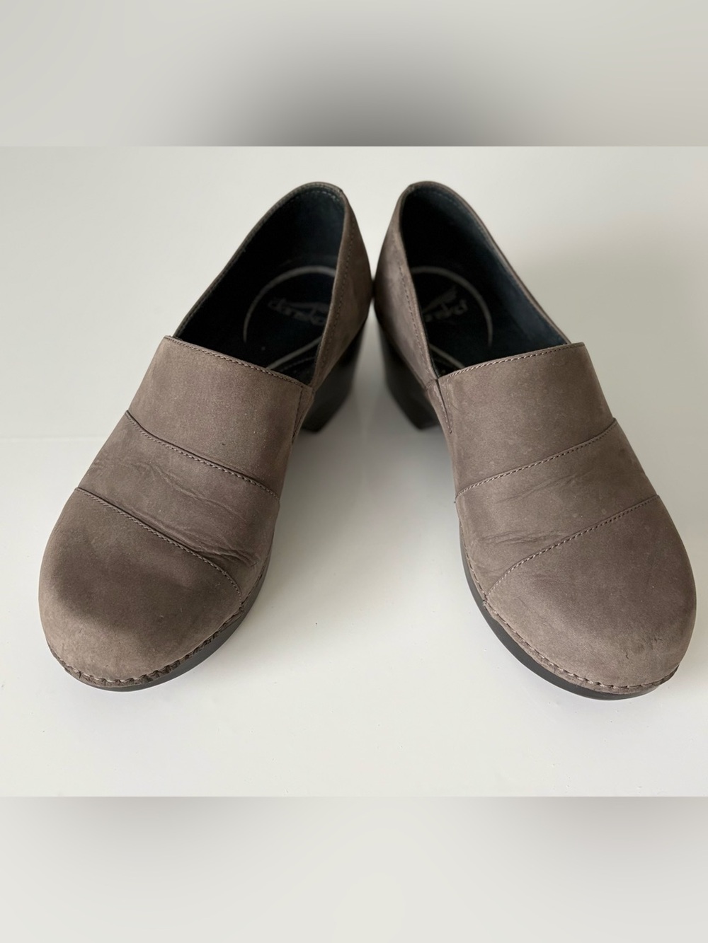 Dansko Taupe Gray Nubuck Leather Slip-On Comfort Clogs EU 40 - Picture 8 of 14